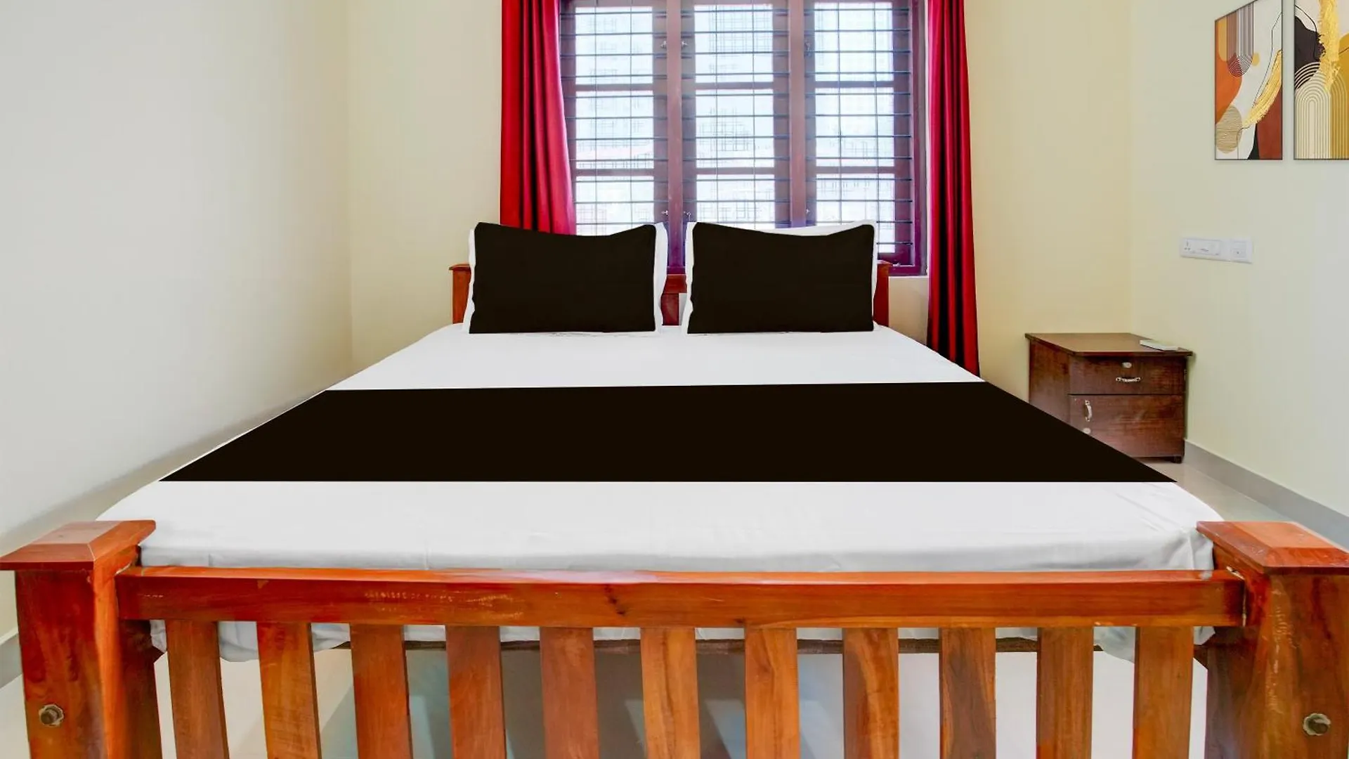 Hotel O Heaven Home Stay Thiruvananthapuram
